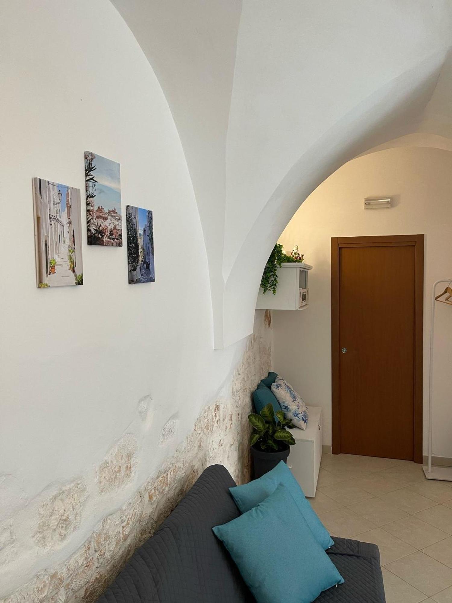 Casa Dastella Остуни Екстериор снимка
